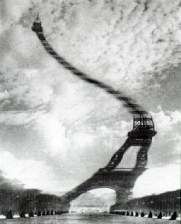 Doisneau-tour-eiffel-gondolee-1965.jpg