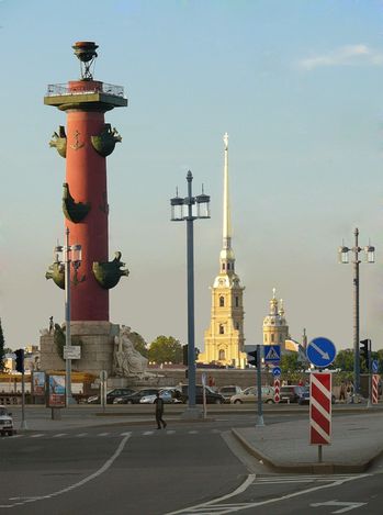 colonne-rostrale-petersbourg-8