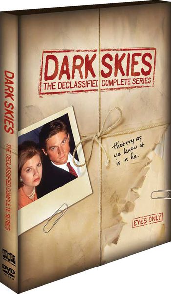 Dark-Skies-serie-telev-dvd.jpg