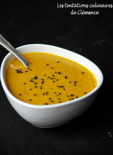 soupe-indienne-caroote-lentilles-corail.jpg