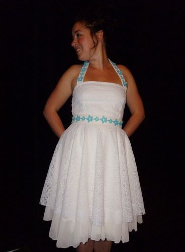 robe-dentelle-tremplin-006.jpg