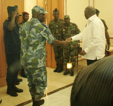 gbagbo_generaux.JPG