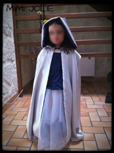 cape (2)