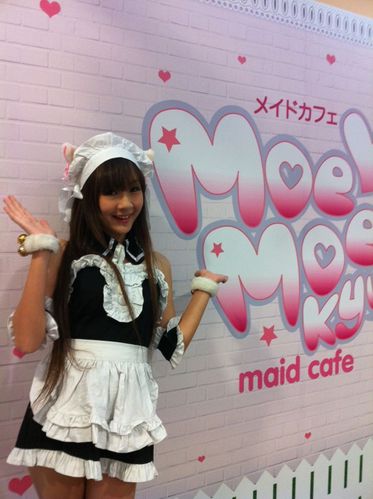 Hello Japan - Maid Moe