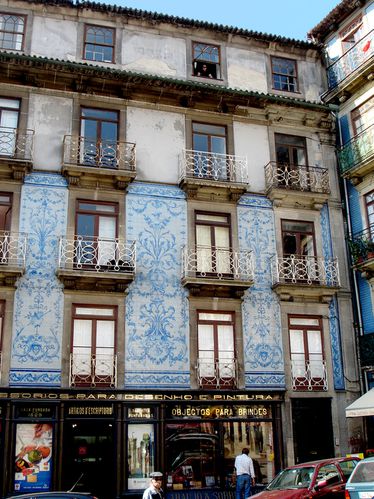 0094-PORTO-Immeublejpg.jpg