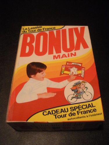 BONUX, la lessive aux 1000 cadeaux sur le Tour de France - Le Tour de  France miniature et sa caravane