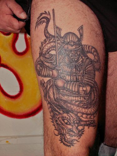 tatouage samourai et dragon