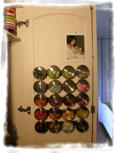 2010 03 BoitesAboutons