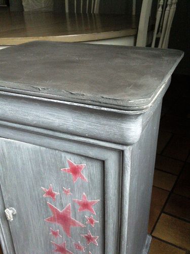 chevet-gris-detail-1.jpg