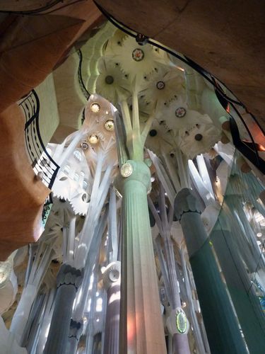 Sagrada Familia intérieur 4