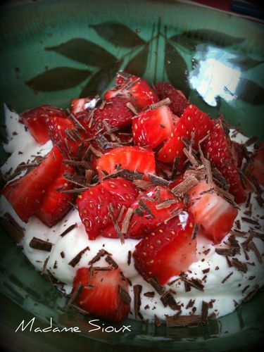 -17-fraises-fromage-blanc.jpg