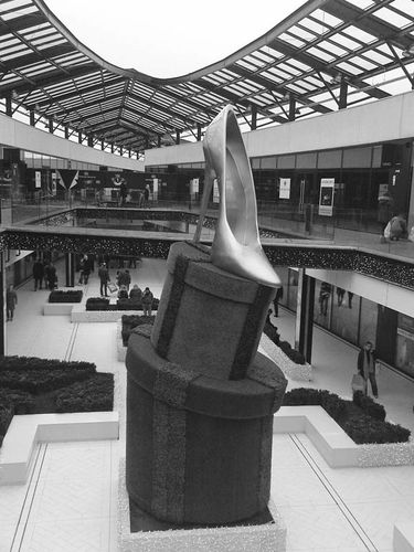 ShoppingCenter07.JPG