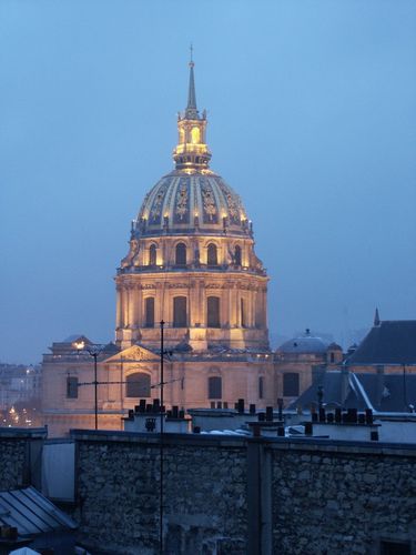 invalides soir hiver