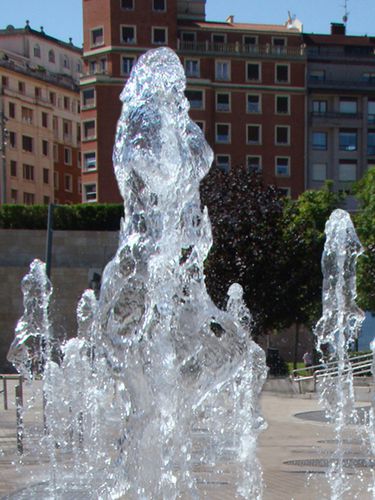 1826-BILBAO-Silhouette-d-eau.jpg