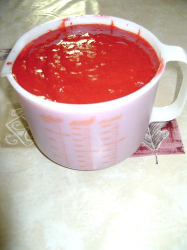 2-litres-de-jus-de-fraises.JPG