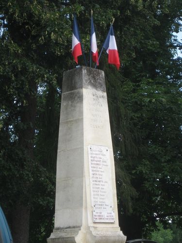 Monument Vouzan 16