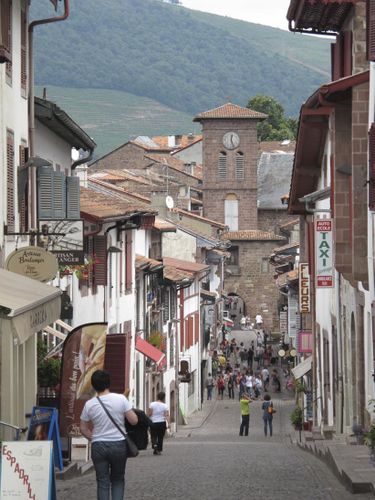 Pays basque français. St-Jean Pied de Port3
