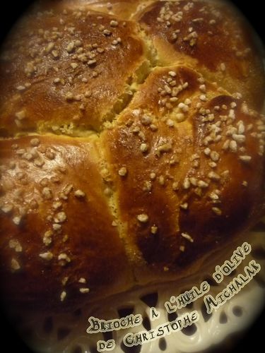 Brioche-a-l-huile-d-olive--de-Christophe-Michalakv.jpg