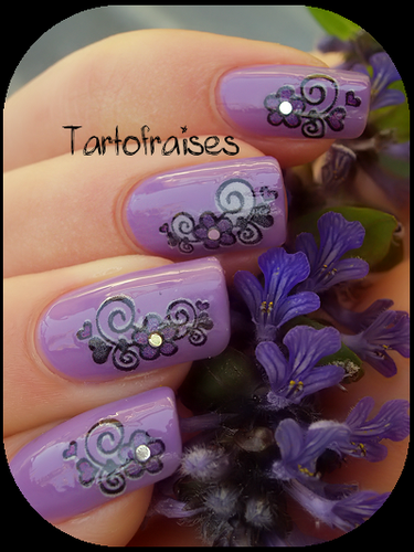 water decal violet 042