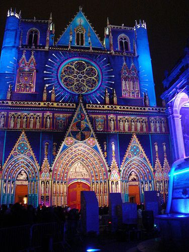 450px-Cath St Jean (2)