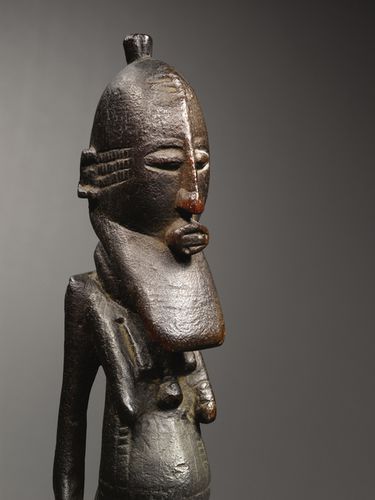figure hermaphrodite agenouillee djennenke