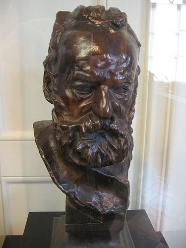 450px-Victor Hugo - Auguste Rodin 1890