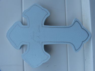 croix bleu clair liseré gris métal 
