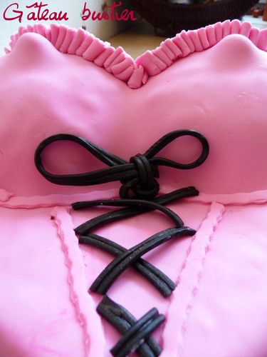 Gateau bustier8