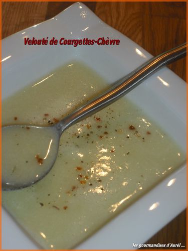veloute-courgettes-chevre.jpg