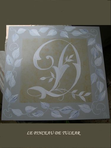 Monogramme D