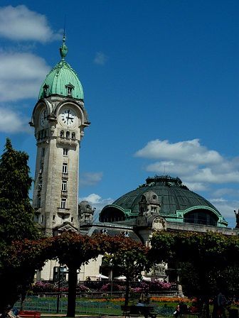 Limoges- sa-gare des-bénédictins-fleurie