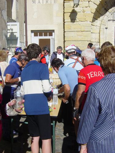 a table à Duras 1