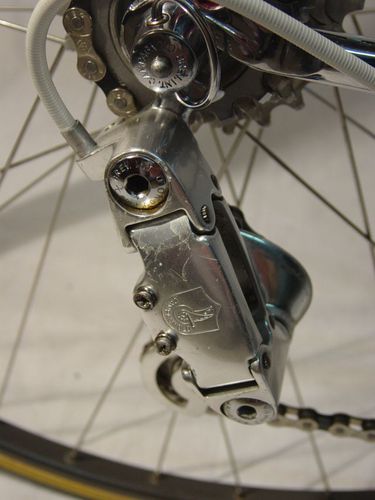 R derailleur ar new...