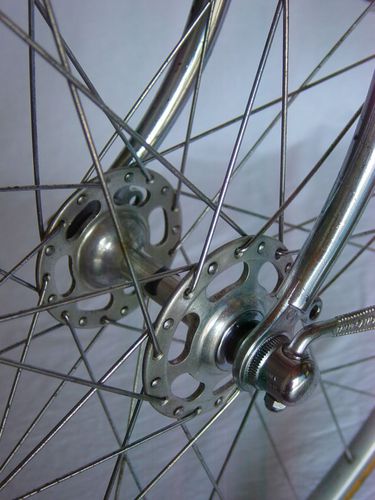 R moyeu roue AV