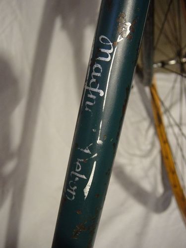 R-MARQUE-M-D.jpg