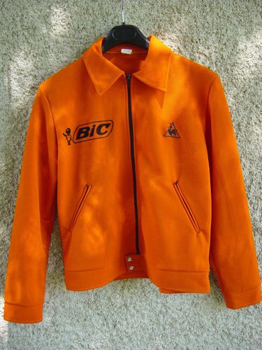 R-veste-BIC.jpg