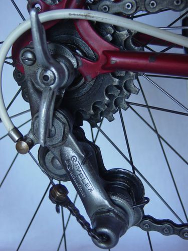 R-derailleur-AR.jpg