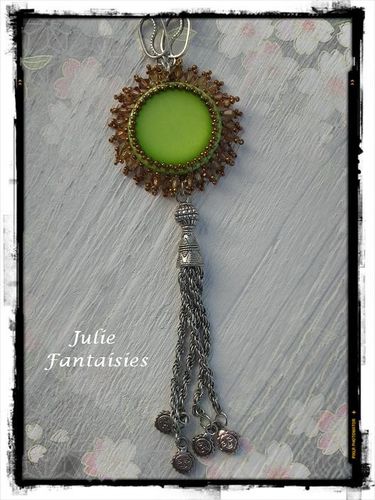 Collier-vert-anis-et-bronze-serti--1-.jpg