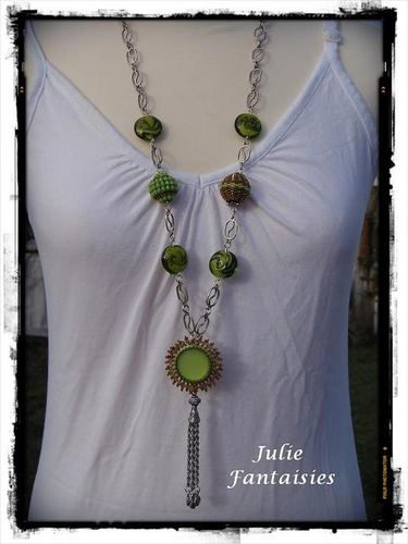 Collier-vert-anis-et-bronze-serti.jpg