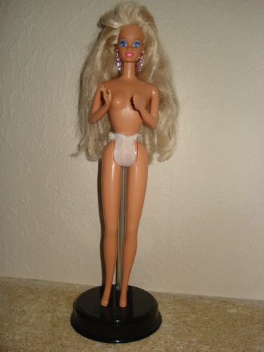 barbie nue