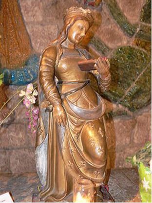 statue-de-st-enimie.jpg