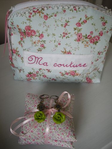Boucles d'oreilles fleur verte