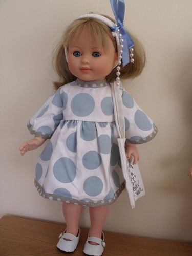 Petitcollin-Marie-Francoise-originale-blonde-shopping--2-.jpg