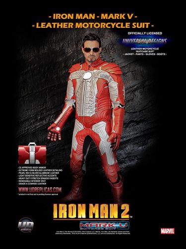 UD-Replicas-Iron-Man-Suit-1.jpg