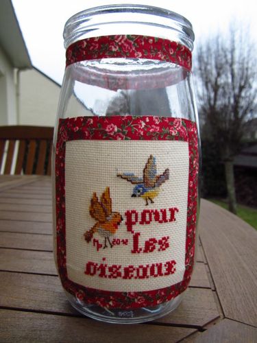 http://img.over-blog.com/375x500/5/44/49/60/Broderie/Broderie-0157.jpg