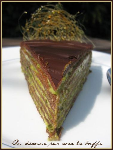 gâteau de crêpes chocolat pistaches 004