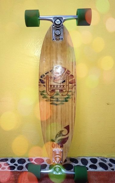 Ora-board-shaper-longsate-tathiti.jpg