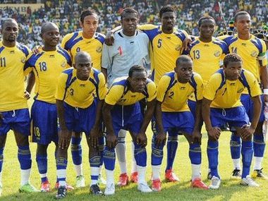 1255194238557_gabon_foot.jpg
