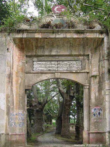 Ruines de la caserne copy-copie-1