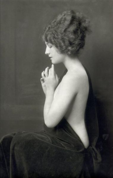 NORMA SHEARER..20